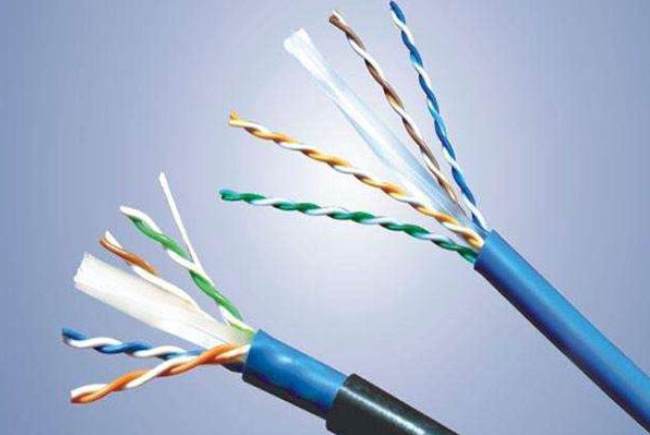 常見的網(wǎng)絡(luò)傳輸介質(zhì) - 計算機(jī)網(wǎng)絡(luò)基礎(chǔ)