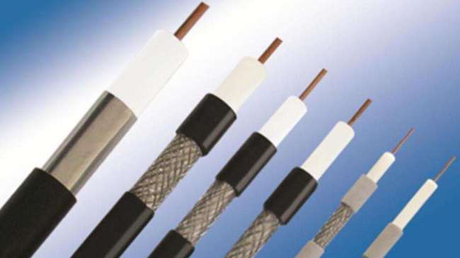 常見的網(wǎng)絡(luò)傳輸介質(zhì) - 計算機(jī)網(wǎng)絡(luò)基礎(chǔ)